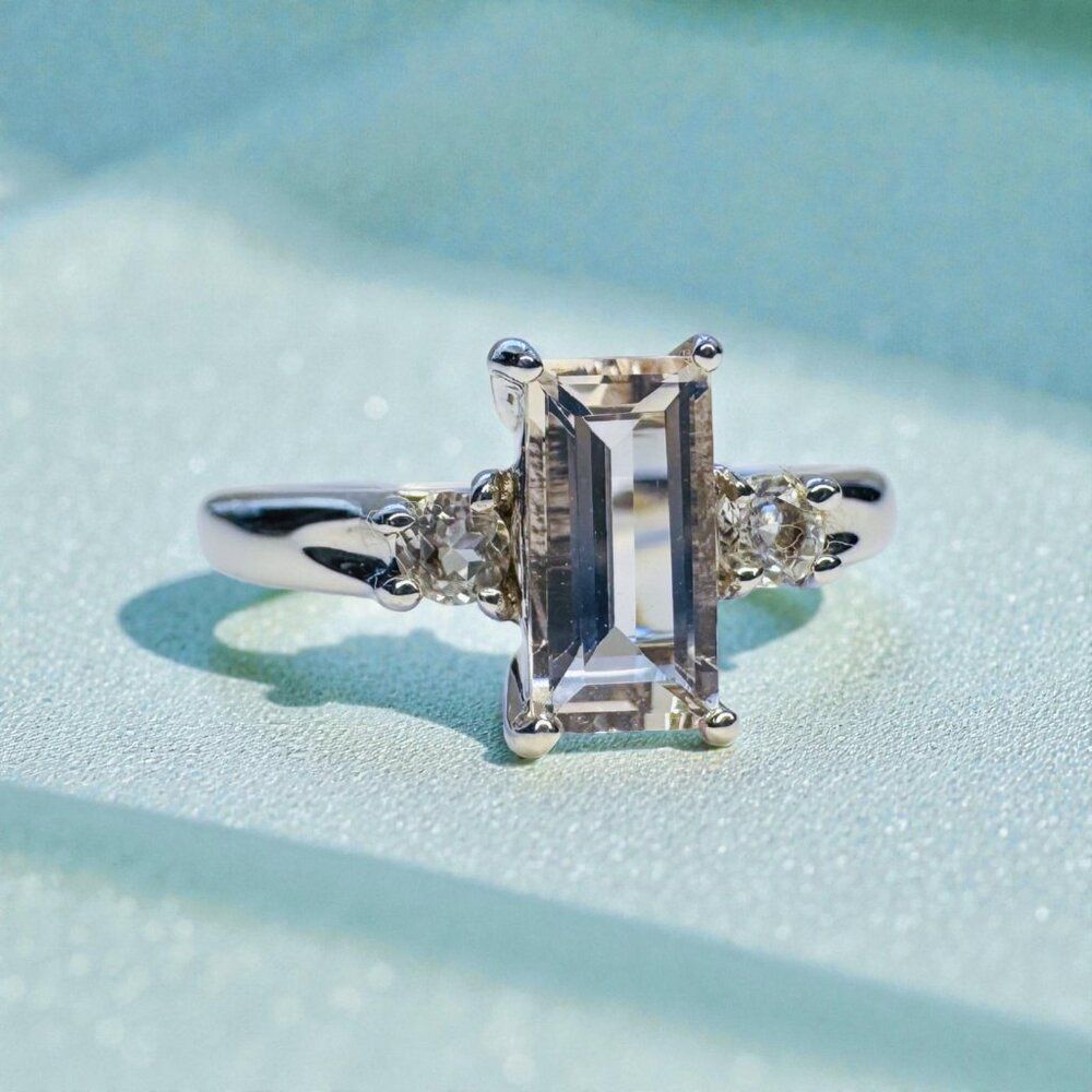 14K White Gold- Natural Peach Morganite Ring- 1CTTW -Size 7- Emerald Cut- 2.5g